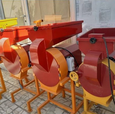 دستگاه آسیاب عطاری