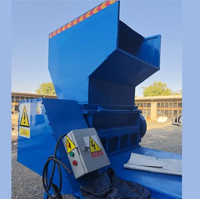 دستگاه چوب خردکن